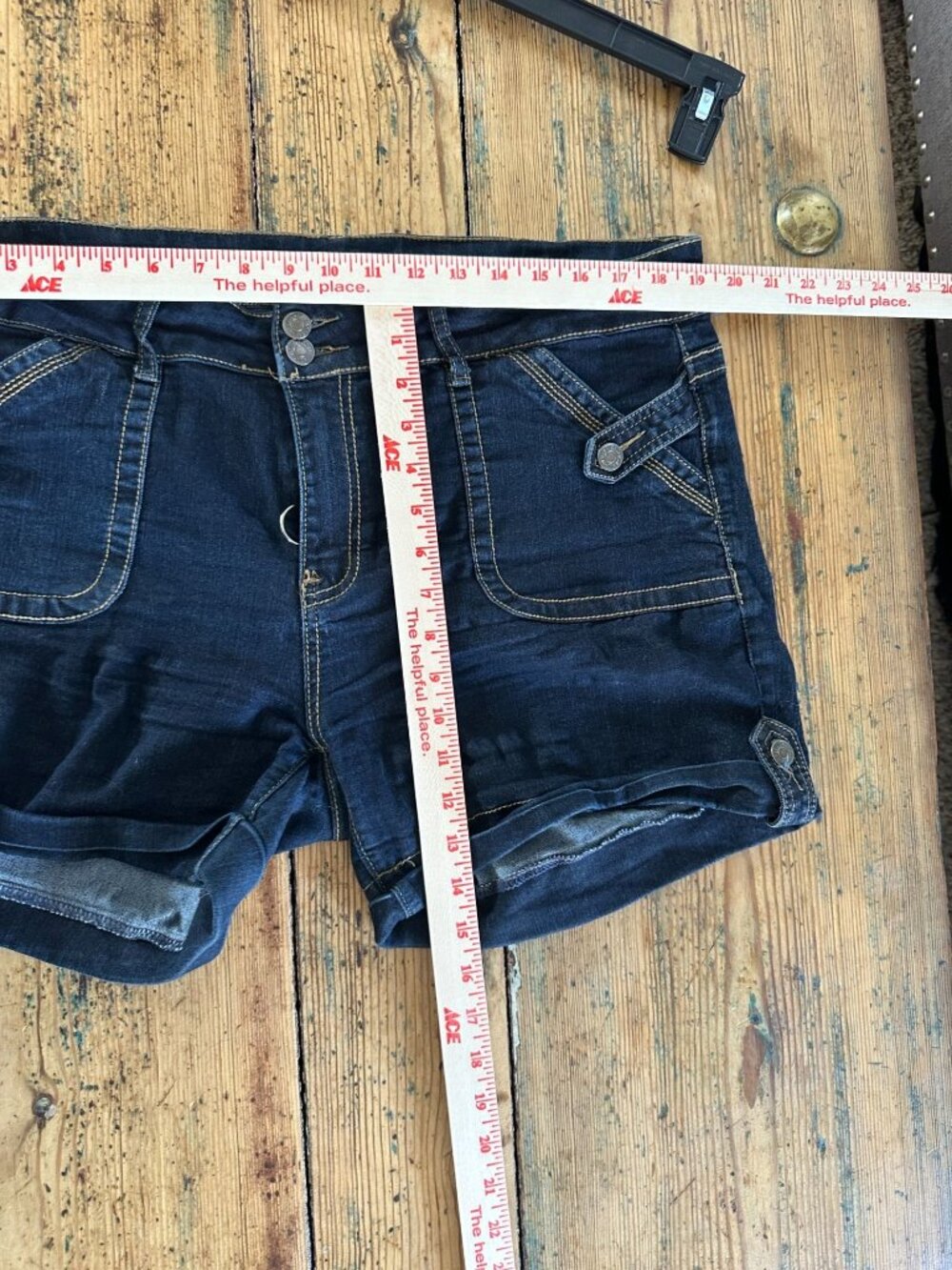 Sandpiper Womens Dark Wash Denim Shorts  20 Rolled Cuffs & Button Accents - Picture 7 of 7